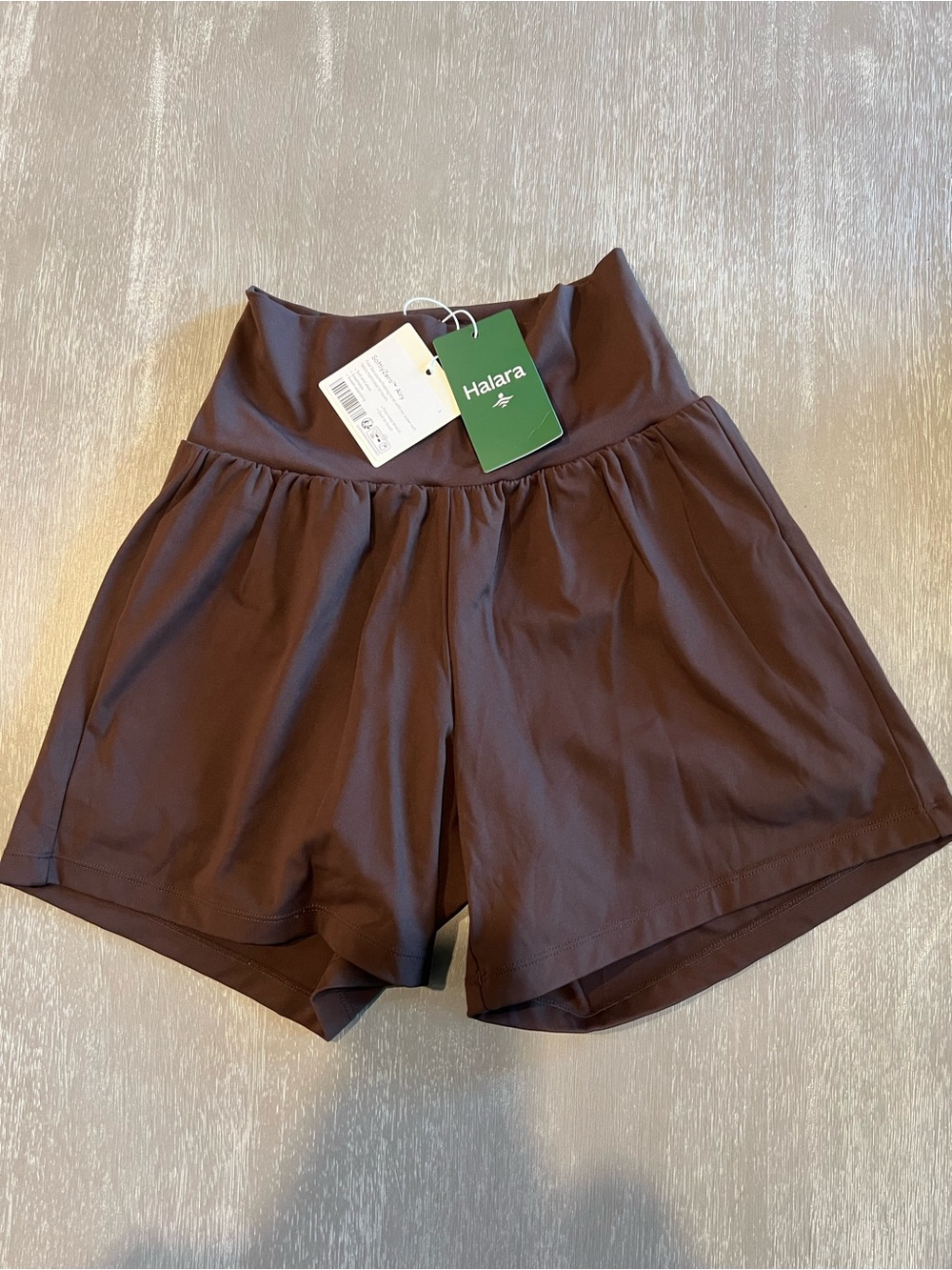 NEW Halara SoftlyZero Airy brown Yoga athletic Shorts 5” XS Long